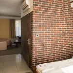 Olecki Hotel Auschwitz