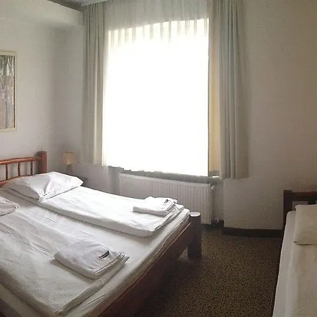 Olecki 3* Oświęcim