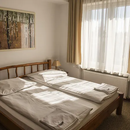 Olecki 3* Oświęcim