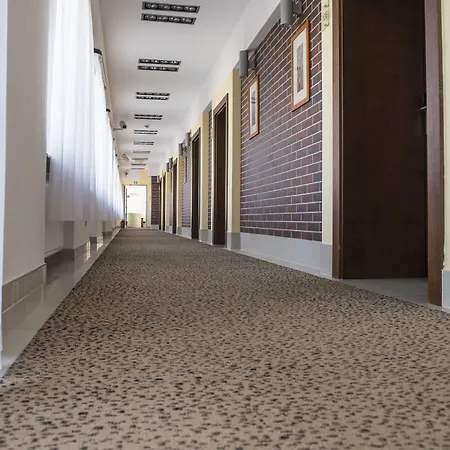 Olecki 3* Oświęcim