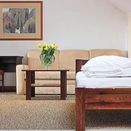 Olecki Hotell 3*