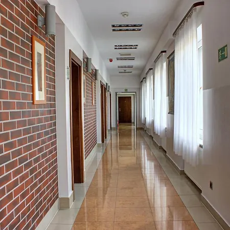 מלון Olecki Oświęcim