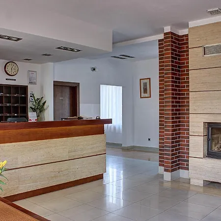 Olecki 3* Oświęcim