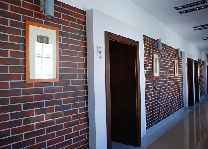 Olecki Hotel Auschwitz